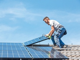 Bluecollar Solar Photovoltaic Handwerk 