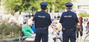 BVerwG: Kennzeichnungspflicht für Polizeibeamte verfassungsmäßig