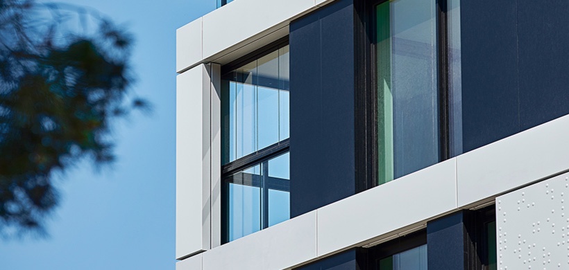 Advertorial Solarlux Glasfassade