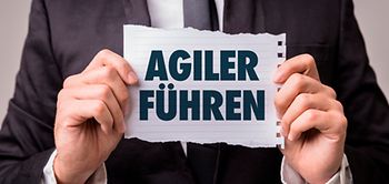 Agiler Führen Schild