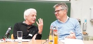 Führungsdebatte: Existenzanalyse versus Systemtheorie