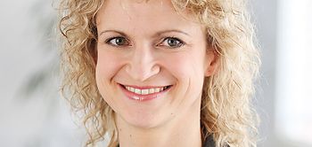 Anja Bach