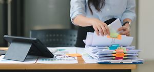 Welche Besonderheiten beim Jahresabschluss gelten