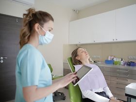 Arzt BVK Betriebliche Krankenversicherung Leistungen