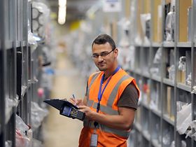 ausländische Saisonarbeiter Amazon Weihnachten
