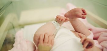 Baby im Krankenhaus