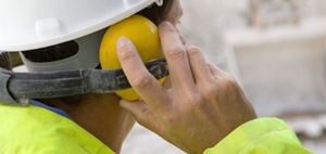 Chemikalien und Lärm: Gefährliche Mischung für die Ohren