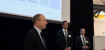 Begrüßung durch die Moderatoren