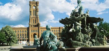 Berlin, Rotes Rathaus, Neptunbrunnen