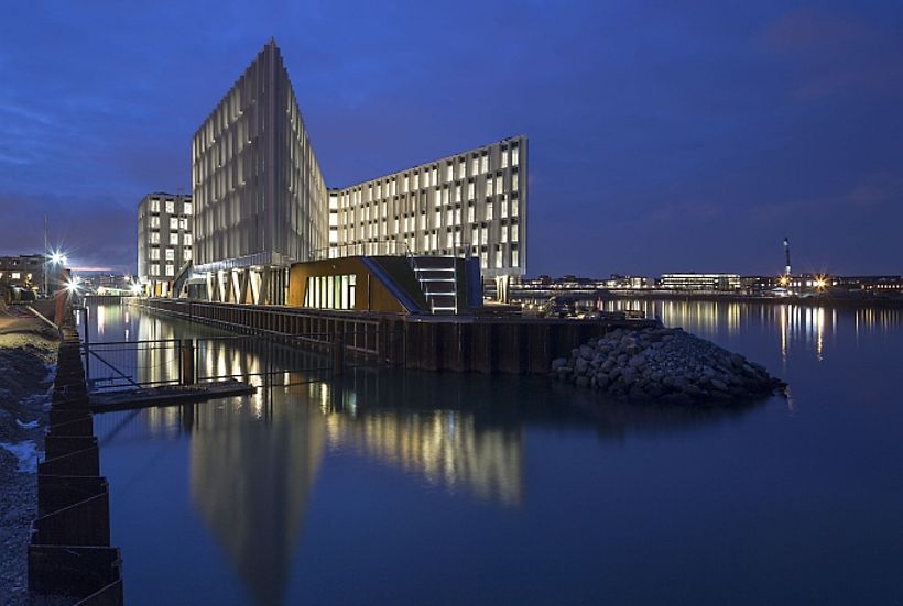 BEST OFFICE AND BUSINESS DEVELOPMENT CATEGORY - UN CITY