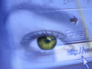 Office Eye Syndrom: Trockene Augen bei der Bildschirmarbeit