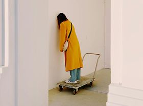 Blind Augen zu Wand Aufgeben