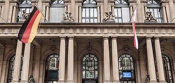 Börse Frankfurt_Frankfurter Börse_Großansicht frontal