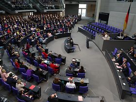 Bundestag (1)