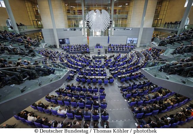 Steuerreform: Kleine Steuerreform mit zahlreichen lohnsteuerlichen Auswirkungen