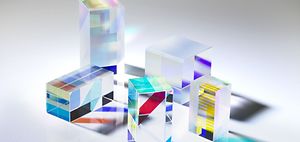 bunte durchsichtige Bauklötze