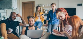 Co-Living Wohnraum junge Leute WG