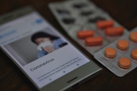 Coronavirus Smartphone Pillen