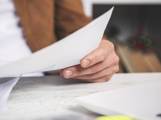 Detailaufnahme Dokument Hand