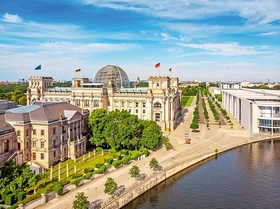 Deutscher Bundestag Kuppelbau Berlin