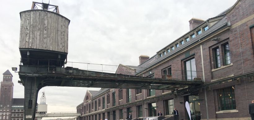 DGFP: Location außen