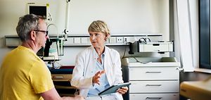 Doktor mit Patient