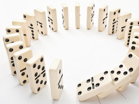 Dominosteine Compliance