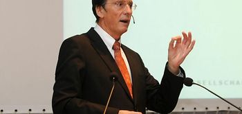 Dr. Ludwig Kronthaler