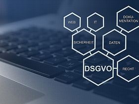 DSGVO_Computer-Tastatur_