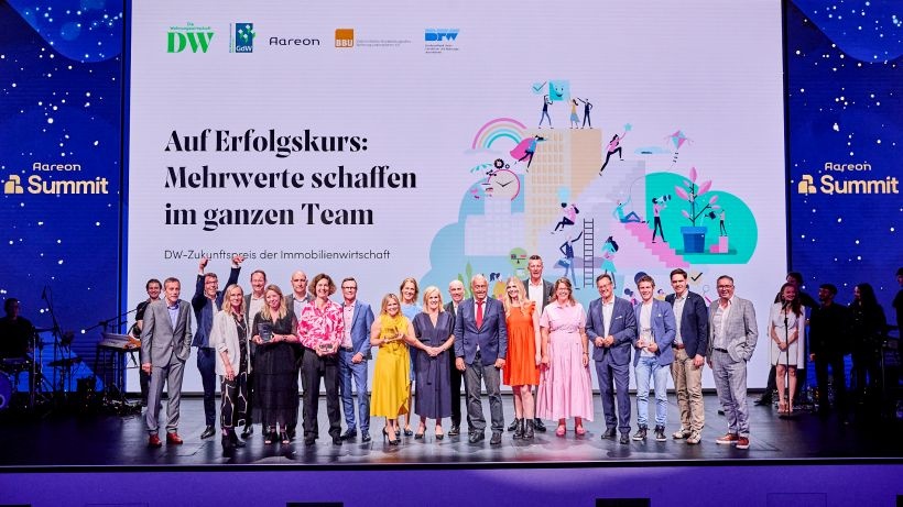 DW-Zukunftspreis Gruppenfoto Sieger 2024