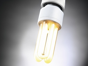 Umweltschutz: Altlampen einfach um die Ecke bringen