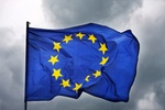 EU-Flagge Gewitter