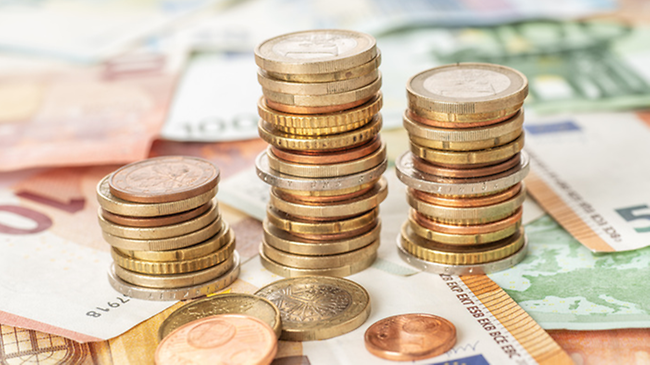 Beschäftigte des Landes Hessen erhalten 5,8 Prozent mehr Gehalt