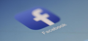 Facebook: Löschen zulässiger Meinungsäußerungen rechtswidrig