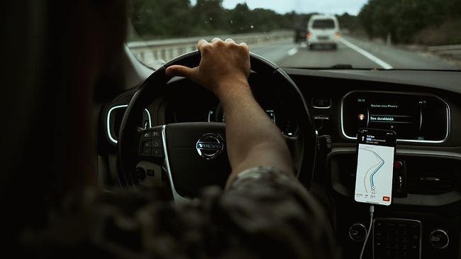 Firmenwagen Fahrtenbuch App autofahren Smartphone