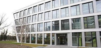 FOM Hochschule für Oekonomie & Management 