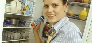 Arbeitsklima: Einer von vieren outet sich als Kühlschrankräuber