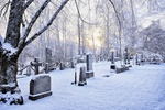 Friedhof bei Schnee