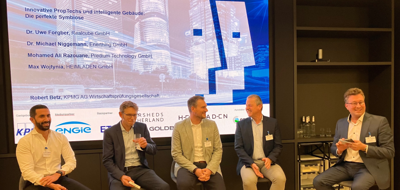 Future Real Estate Smart Buidling