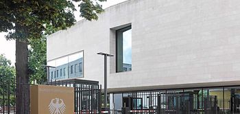 Gerichte_Behoerden_Bundesgerichtshof_Eingang