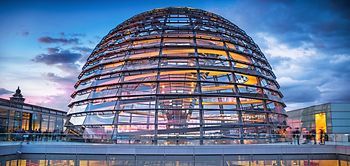 Gerichte_Behoerden_Bundestag_Kuppel_Aussenansicht (1)