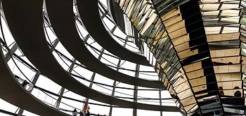 Gerichte_Behoerden_Bundestag_Kuppel_Aussenansicht