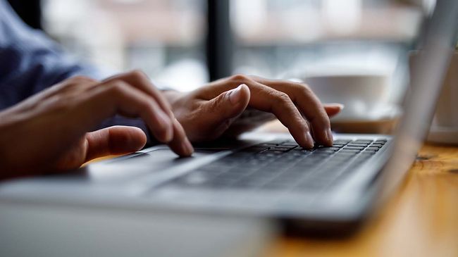 Gerichte_und_Richter_Recherche_Juristische_Arbeit
