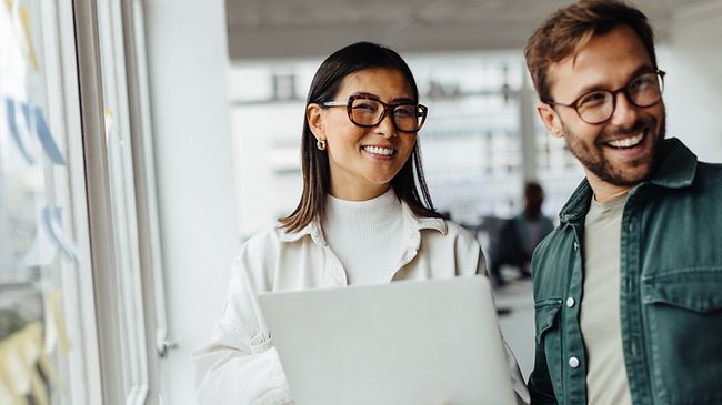 Glückliche Mitarbeiter