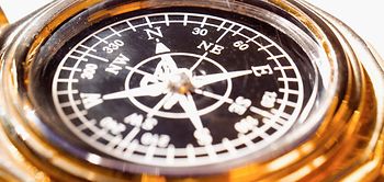 Goldener Kompass
