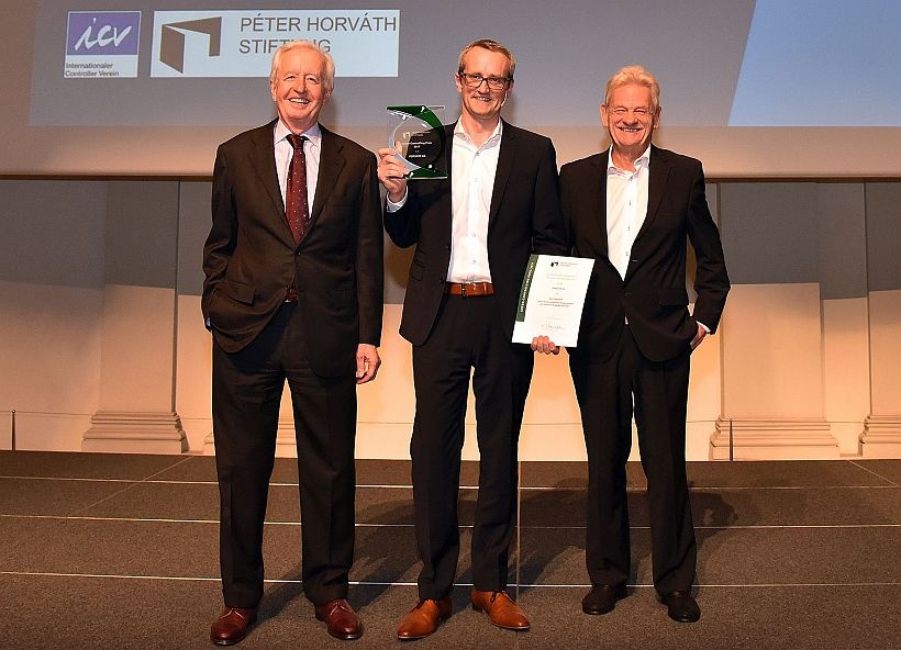 Abb. 2: Verleihung des Green Controlling Preises der Péter-Horváth-Stiftung und des ICV