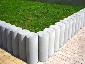 Grenze Rasen Mauer