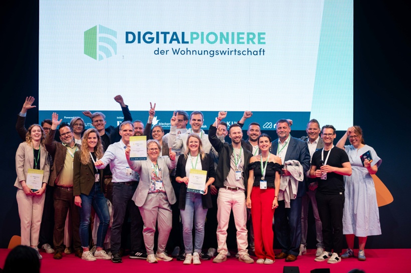 Gruppenbild Preisverleihung Digitalpioniere 2025