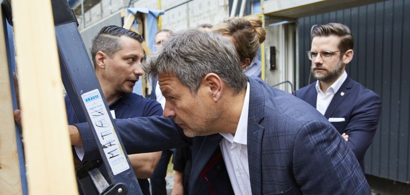 Robert Habeck Sanierung Reallabor