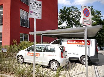 Hafeninsel_book-n-drive
